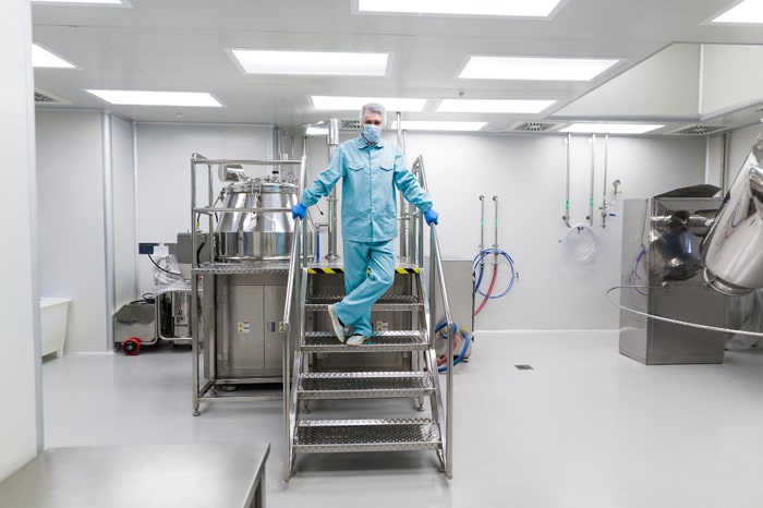 Unique Roles of Cleanrooms and Clean Cold Rooms